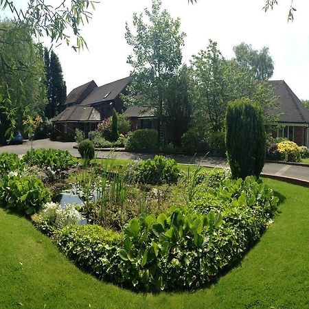 Brook Marston Farm Hotel Sutton Coldfield Buitenkant foto