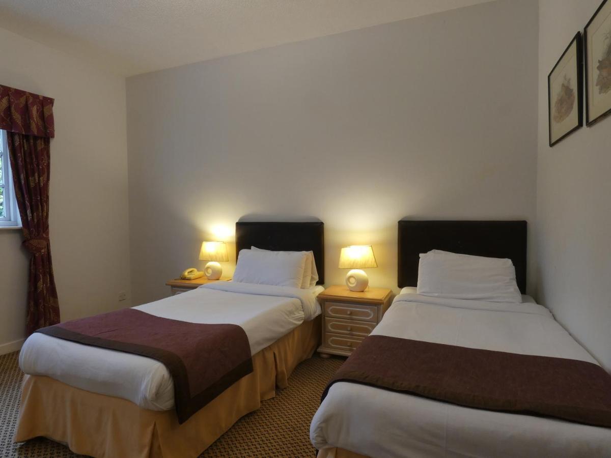 Brook Marston Farm Hotel Sutton Coldfield Buitenkant foto
