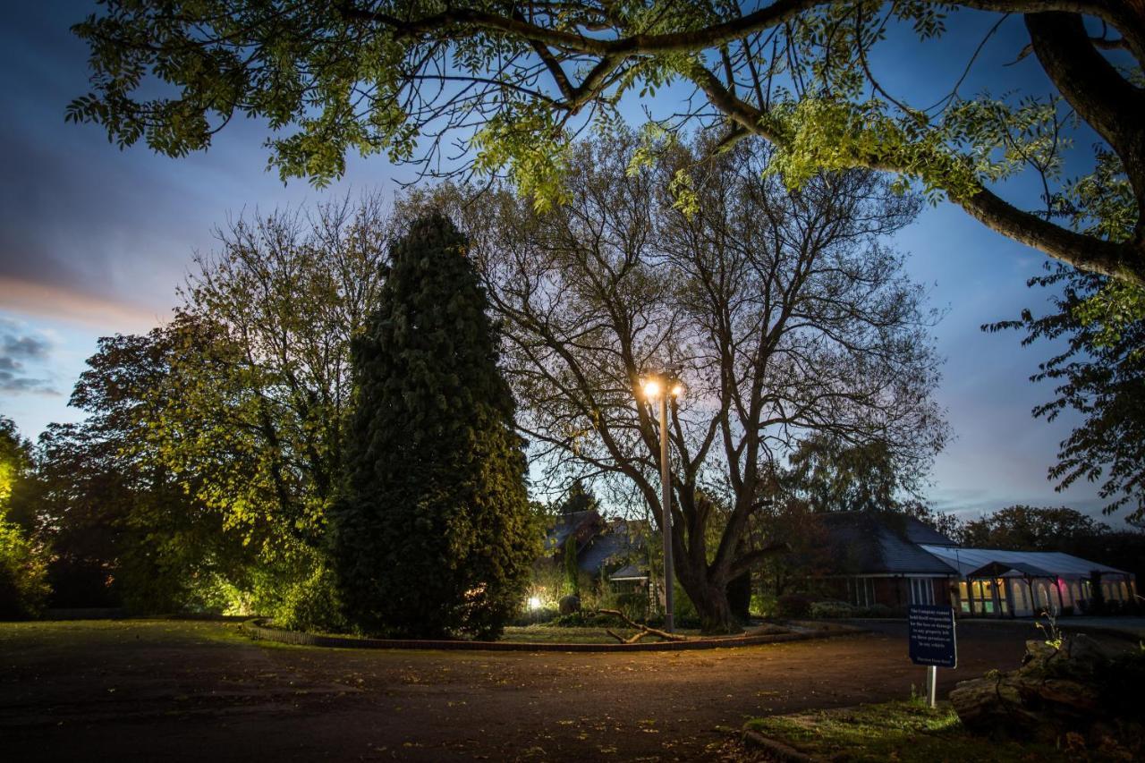 Brook Marston Farm Hotel Sutton Coldfield Buitenkant foto